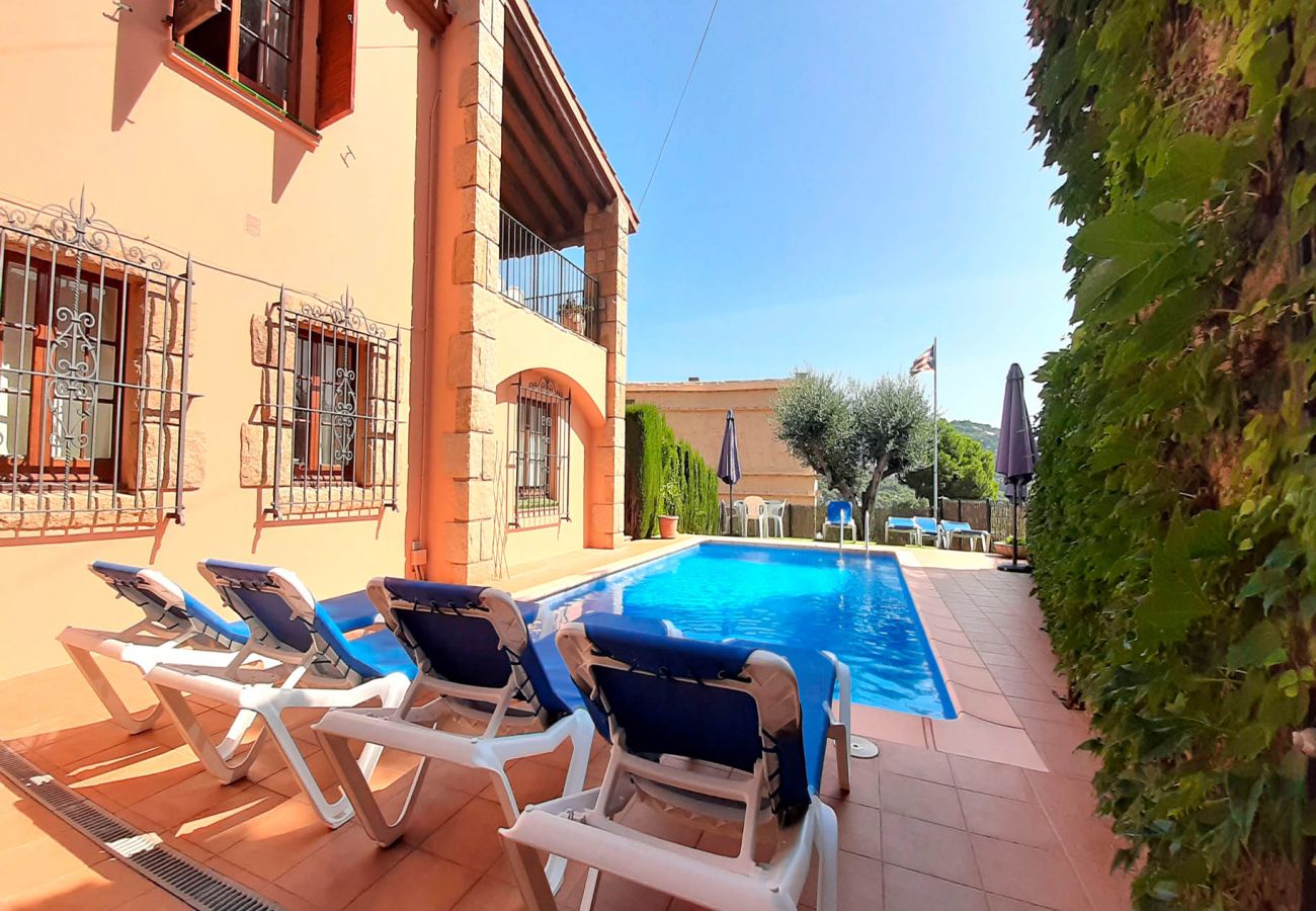 Villa in Llafranc - 1ESQ 01 - 6 Bedrooms house with garden and private pool located in Llafranc 800m from the beach