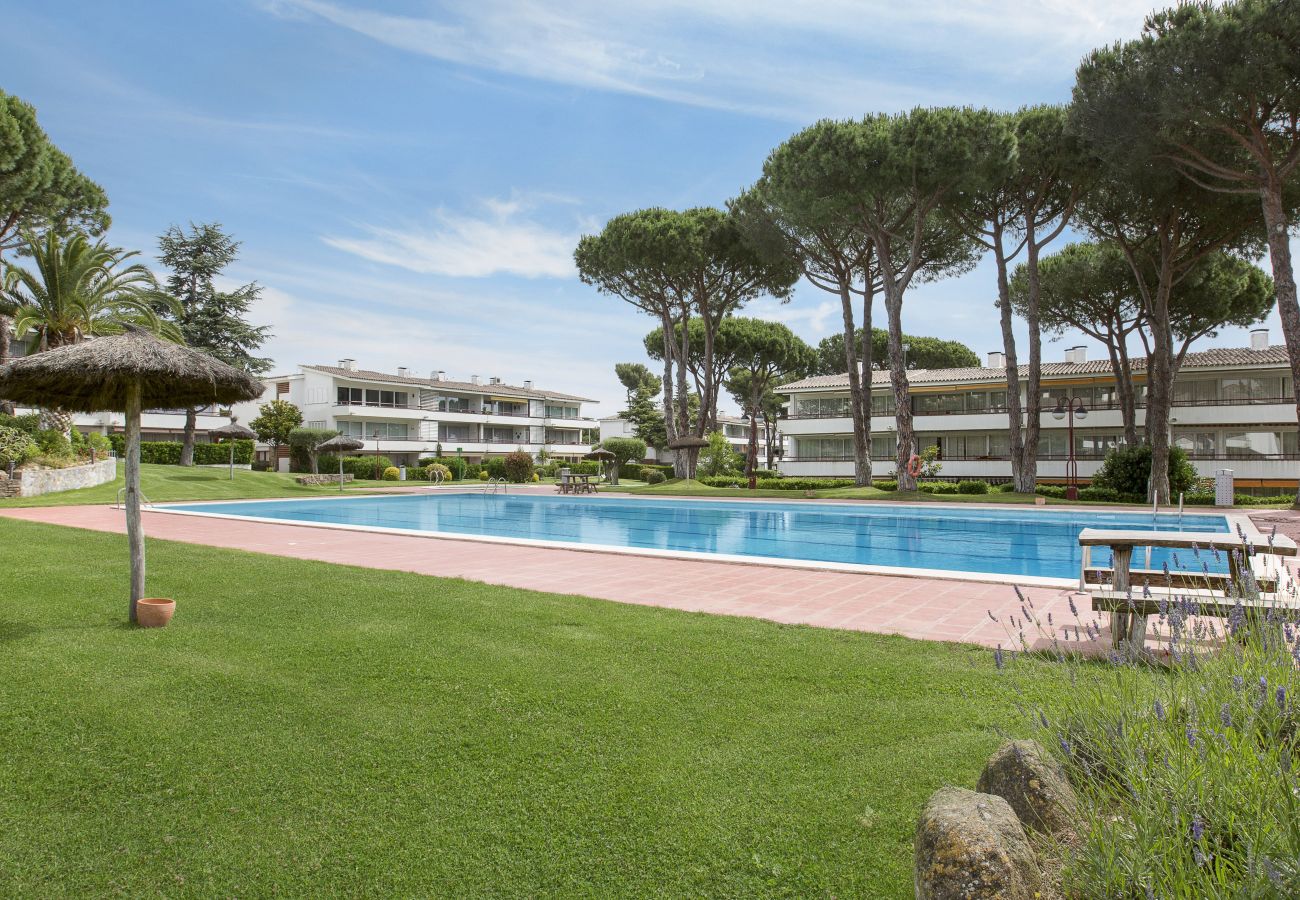 Apartment in Calella de Palafrugell - Calella Park 5-A - Apartment with pool and terrace close to the beach