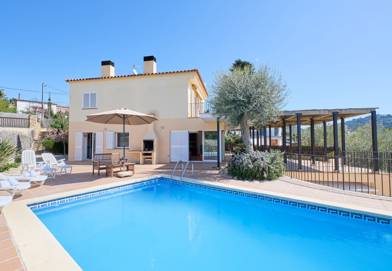 Villa in Blanes - 2FRA02 - House with private pool in a residential area