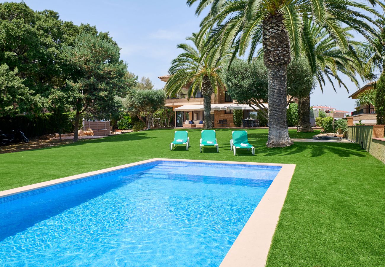 Villa in Lloret de Mar - 2PMAR02 - Exclusive house places in a really good ubication in Lloret de Mar. 