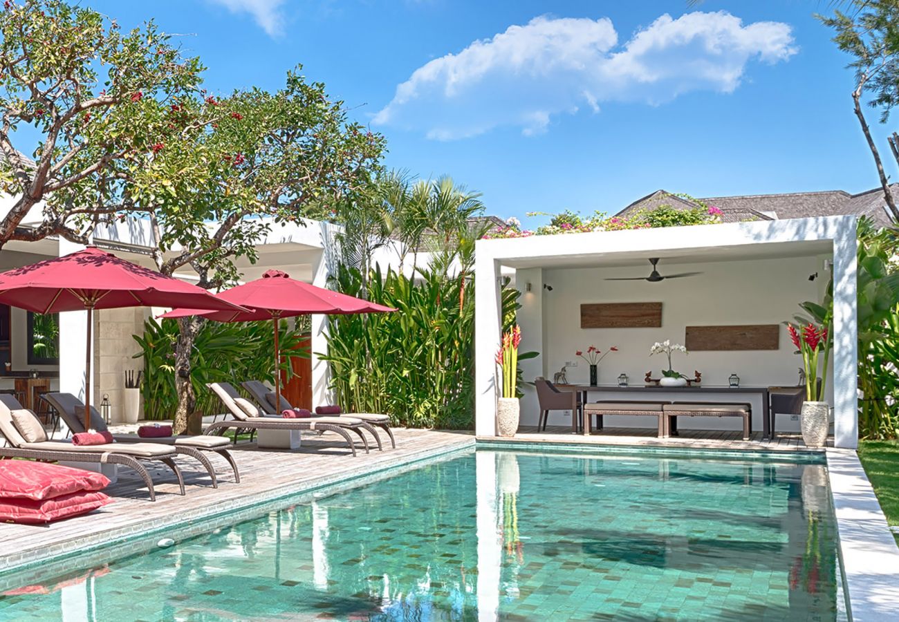 Villa in Seminyak - Casa Brio - Luxury villa close to the beach in Bali 