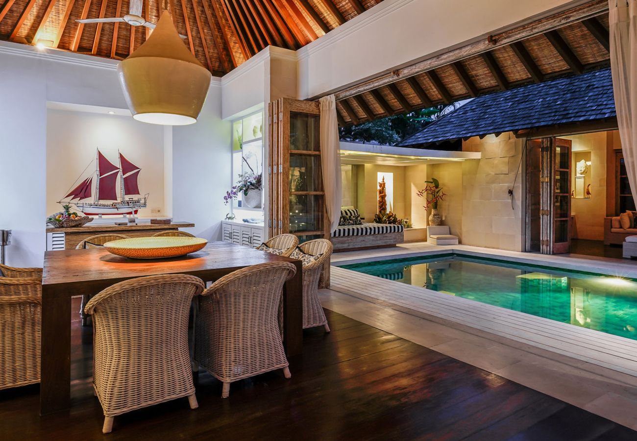 Villa in Seminyak - Jajaliluna- Luxury house near the beach in Bali