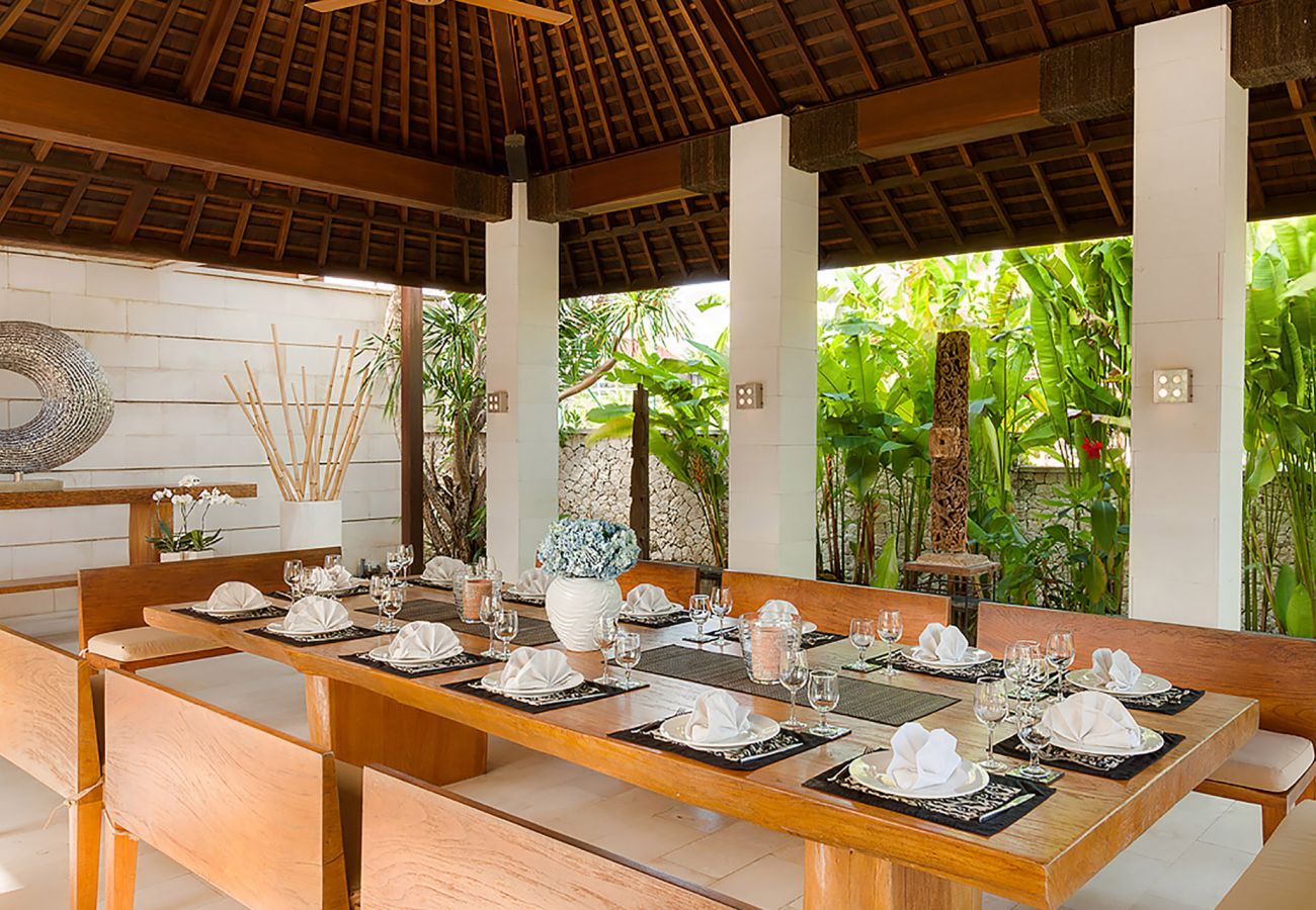 Villa in Canggu - The beji - Luxury house near the beach in Bali