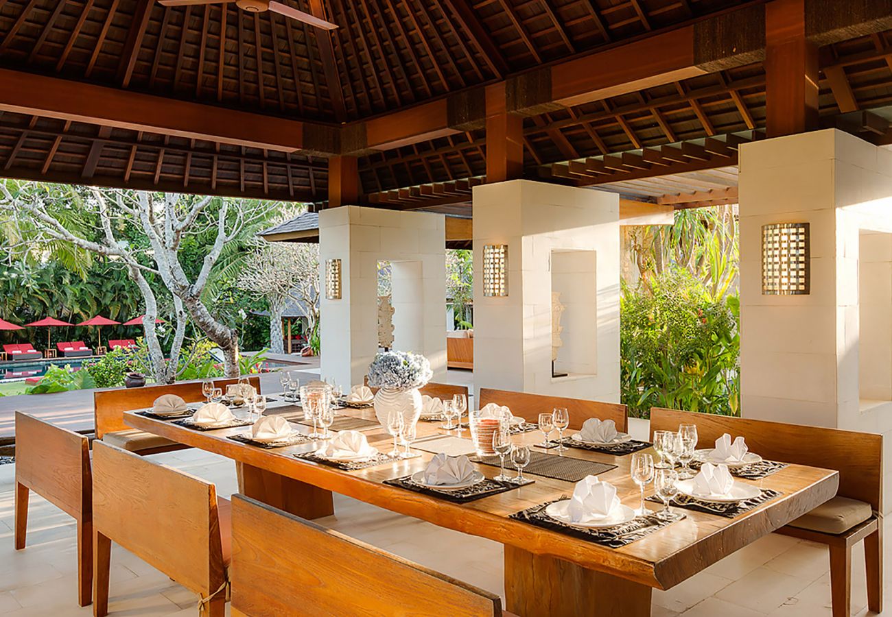 Villa in Canggu - The beji - Luxury house near the beach in Bali