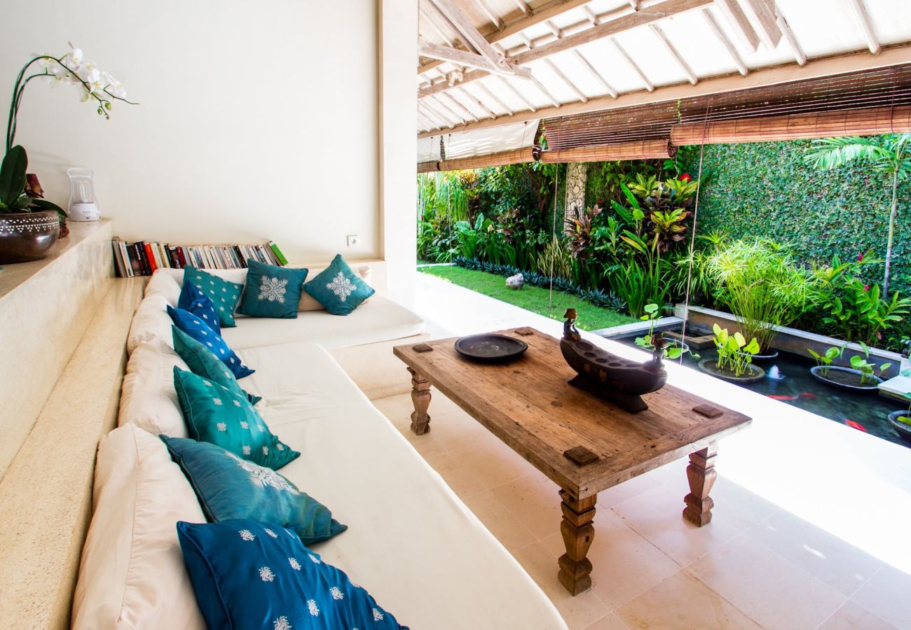 Villa in Canggu - Gembira - 2 bedroom house with pool near Bali beach