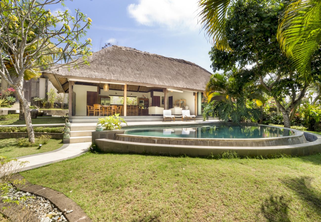 Villa in Uluwatu - Akilea Estate - spectacular 14 bedroom house with pool at Bali