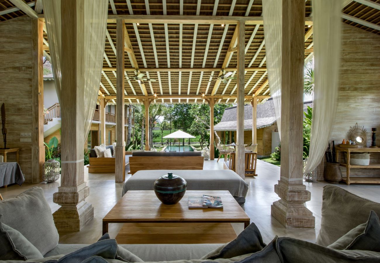 Villa in Kerobokan - Alea - Spectacular 5-bedroom house with pool in Bali