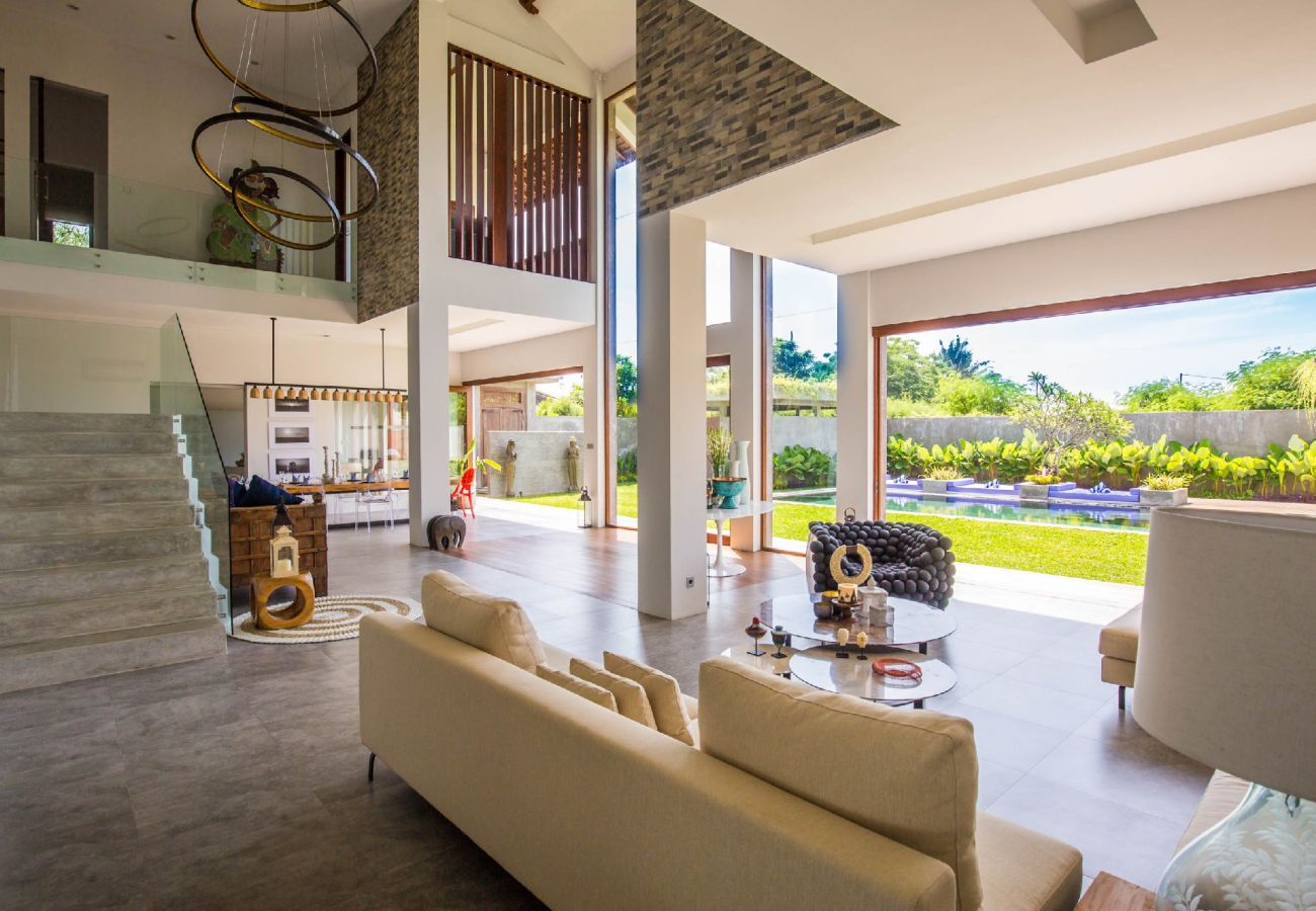 Villa in Sanur - Delphino- Spectacular villa for 10 people with sea views near Bali beach