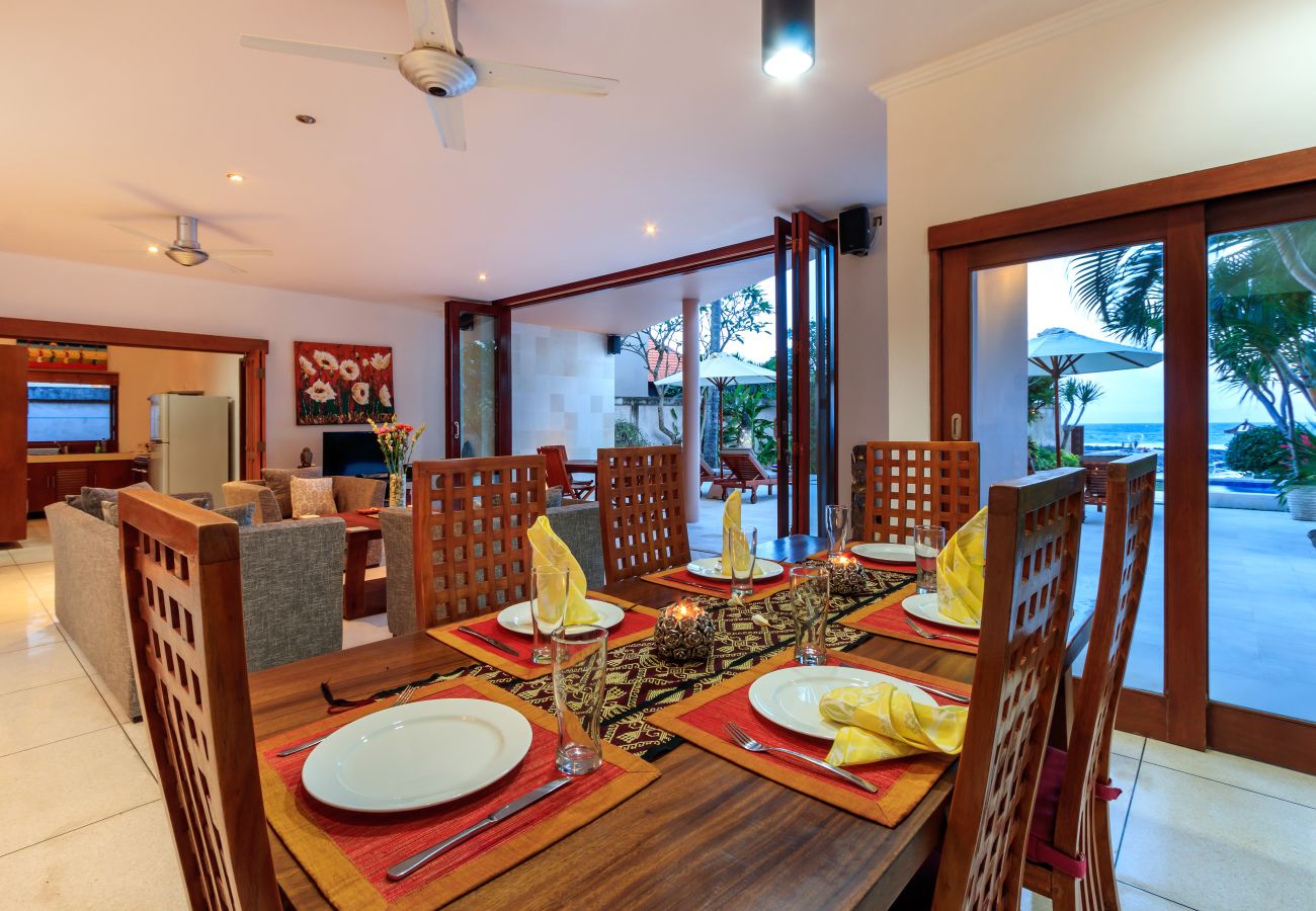 Villa in Candidasa - pantai candidasa - Beautiful 2 bedroom house with stunning sea views in Bali