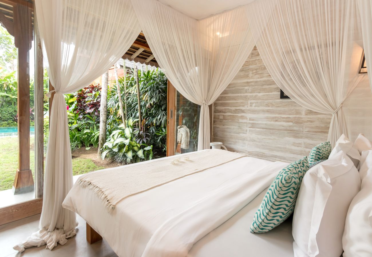 Villa in Kerobokan - Little Manao - Beautiful 4 bedroom house with pool in Bali