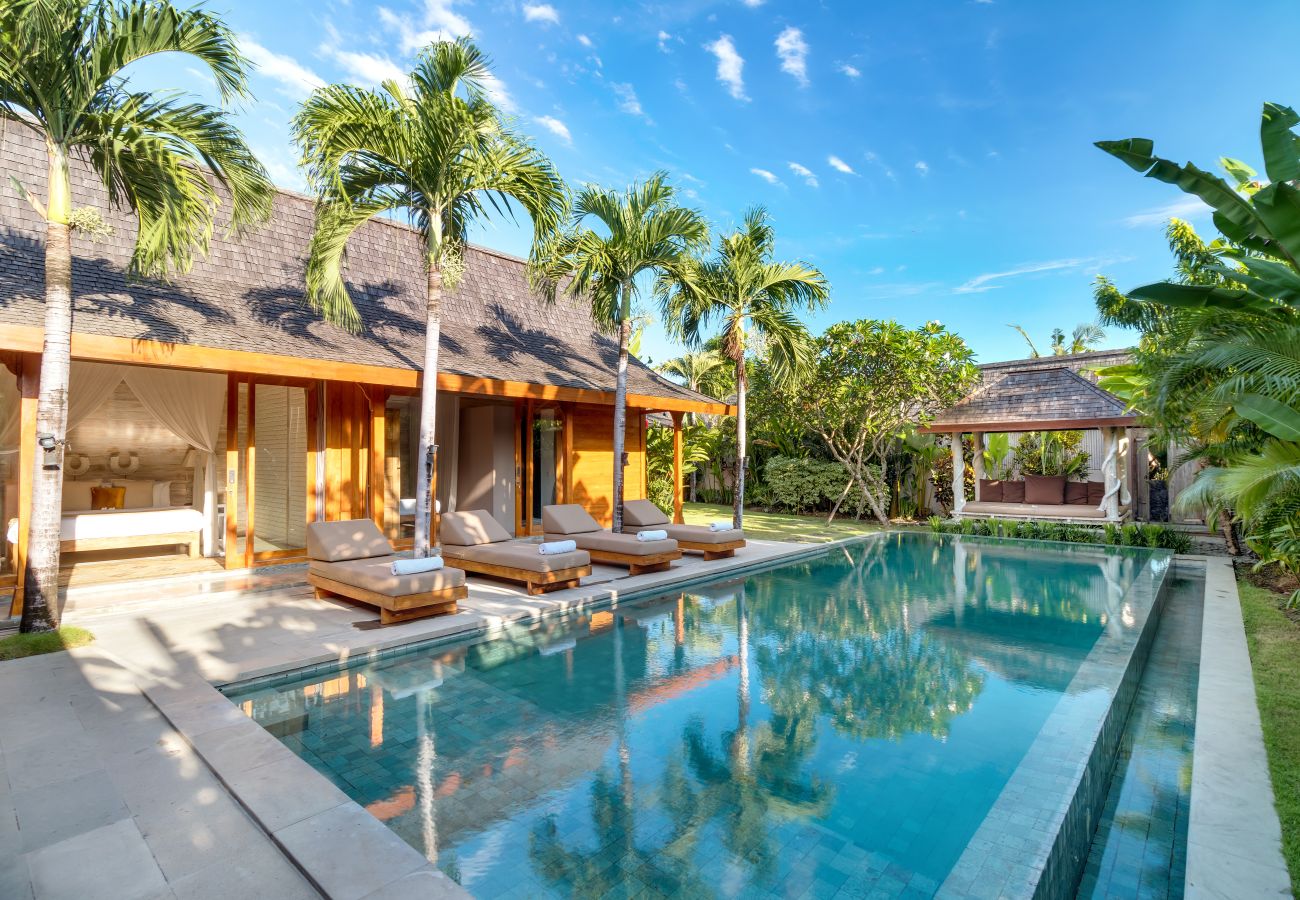 Villa in Kerobokan - Little Manao - Beautiful 4 bedroom house with pool in Bali