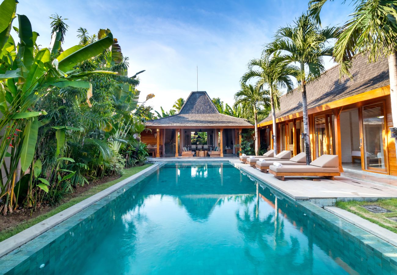 Villa in Kerobokan - Little Manao - Beautiful 4 bedroom house with pool in Bali