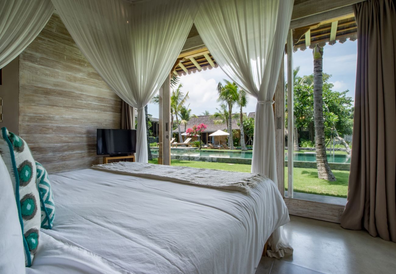 Villa in Kerobokan - Mannao - Spectacular 8 bedroom villa with pool in Bali