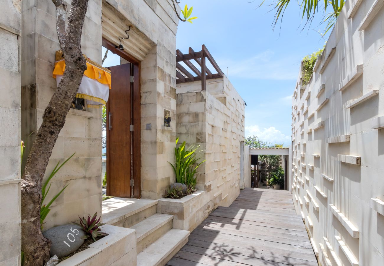 Villa in Seminyak - The chands two A- 2 bedroom frontline villa with stunning Bali sea views