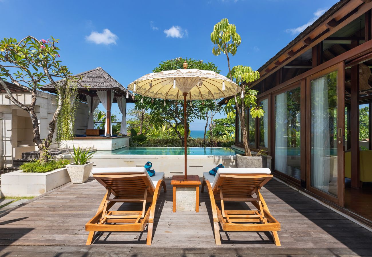 Villa in Seminyak - The chands two A- 2 bedroom frontline villa with stunning Bali sea views