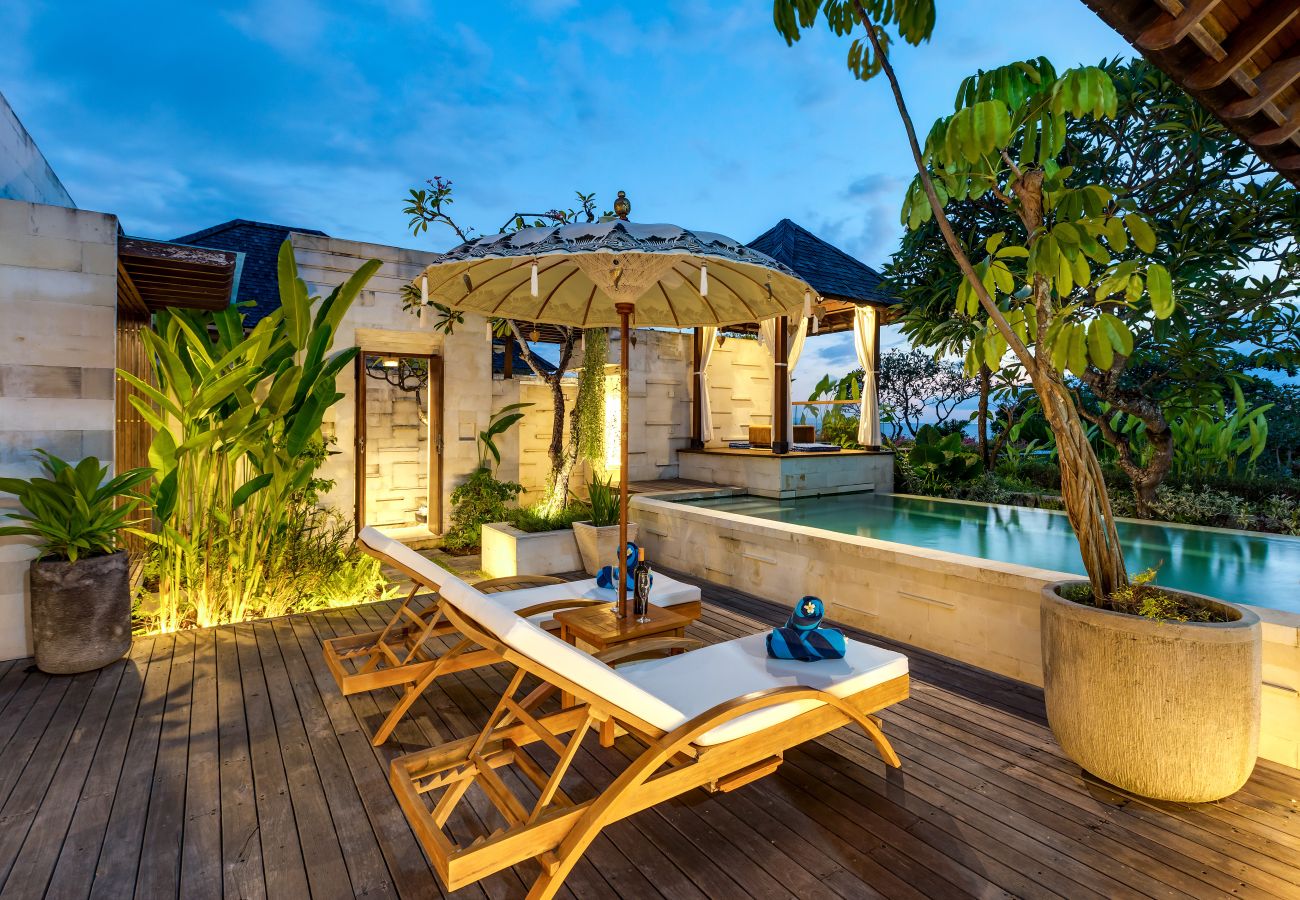 Villa in Seminyak - The chands two A- 2 bedroom frontline villa with stunning Bali sea views