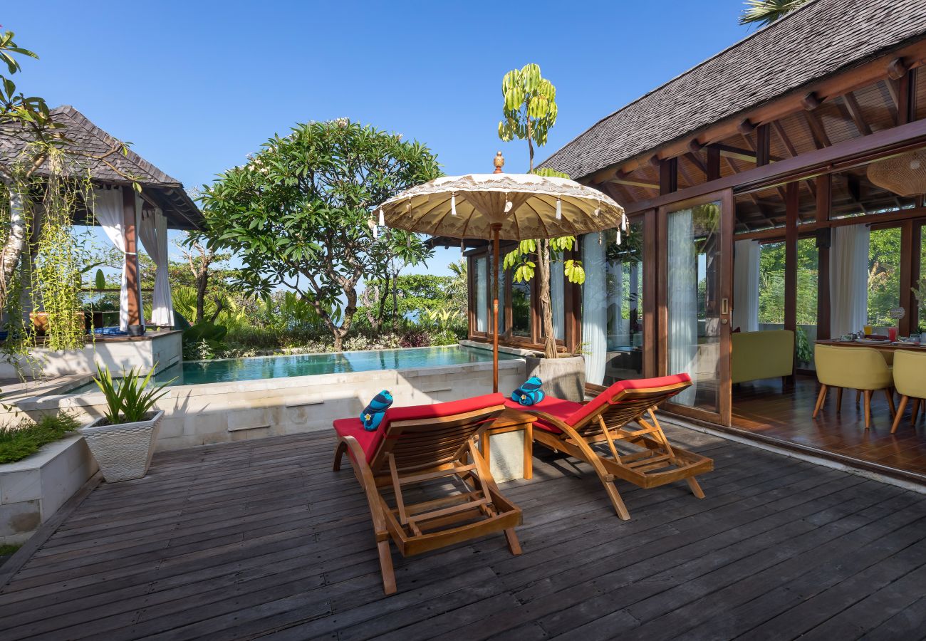 Villa in Seminyak - The chands two A- 2 bedroom frontline villa with stunning Bali sea views