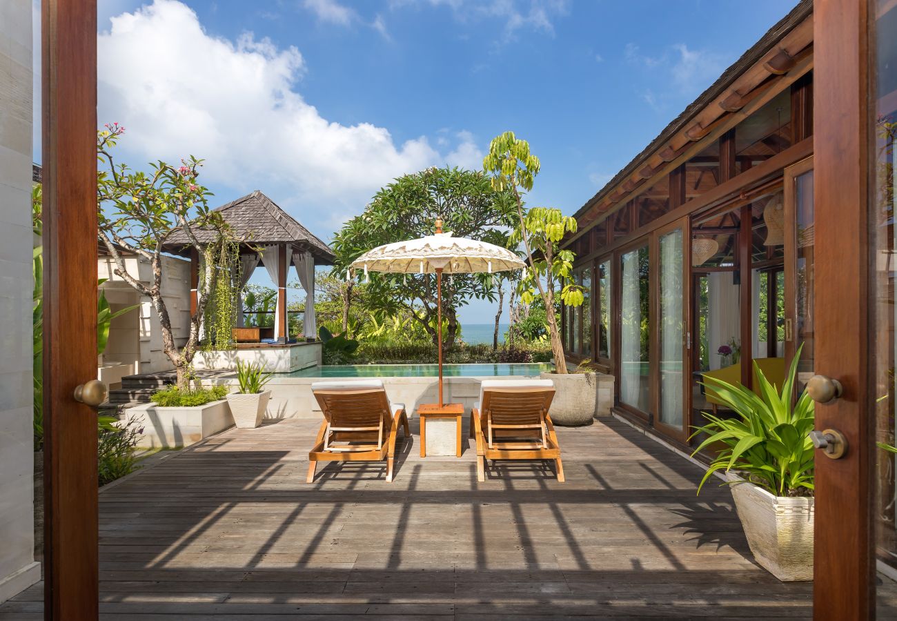 Villa in Seminyak - The chands two A- 2 bedroom frontline villa with stunning Bali sea views