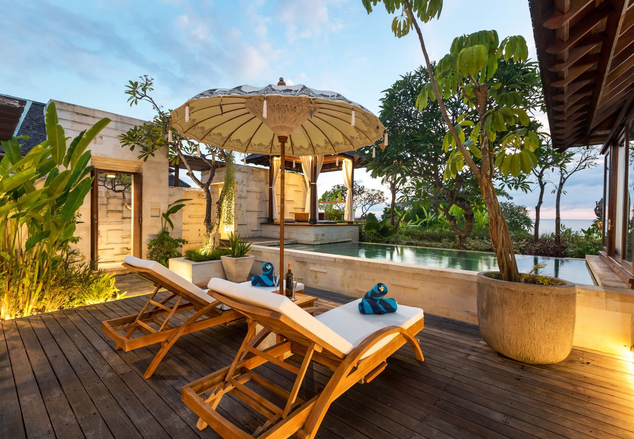 Villa in Seminyak - The chands two A- 2 bedroom frontline villa with stunning Bali sea views