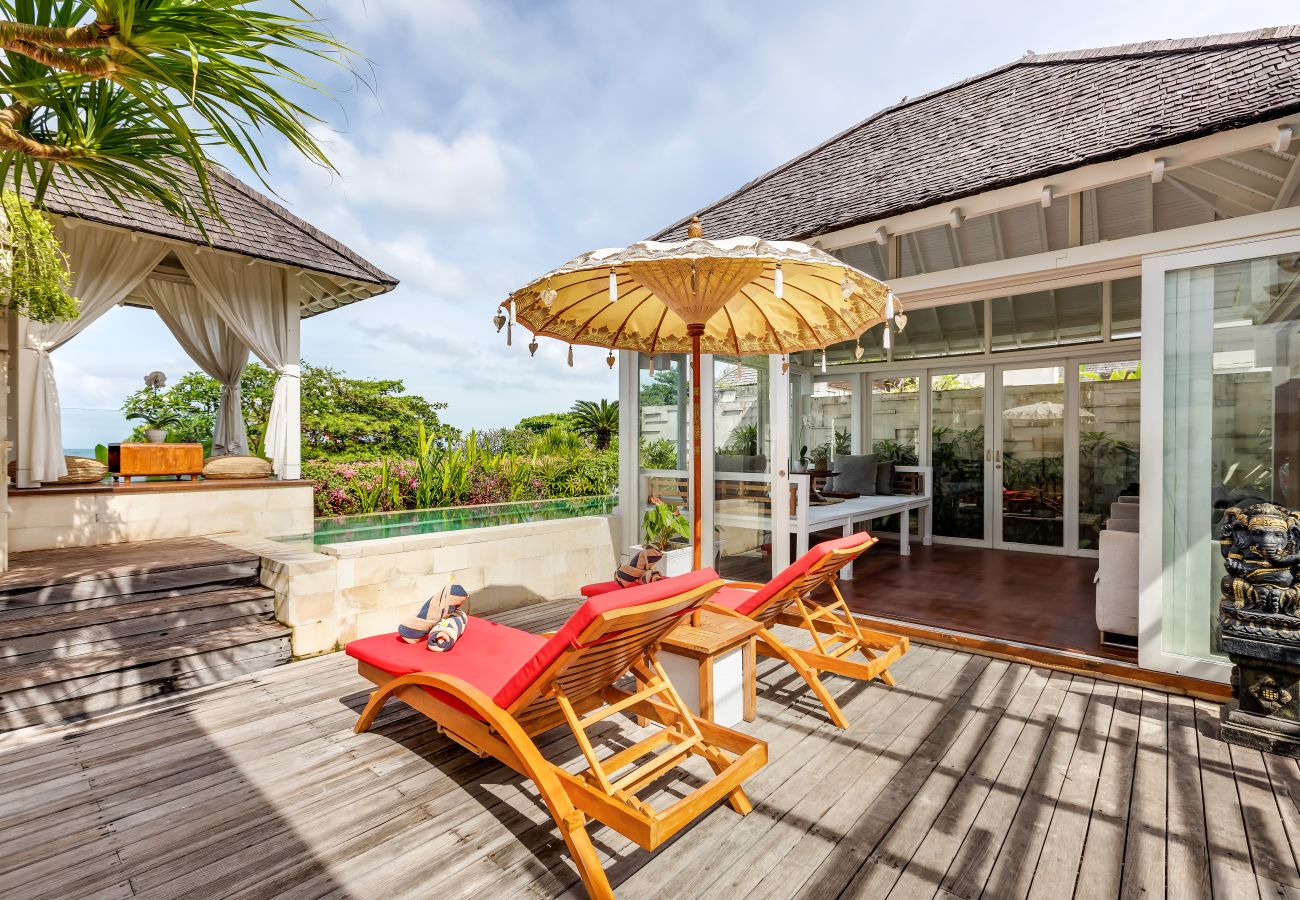 Villa in Seminyak - The chands one B- 1 bedroom frontline house with stunning Bali sea views