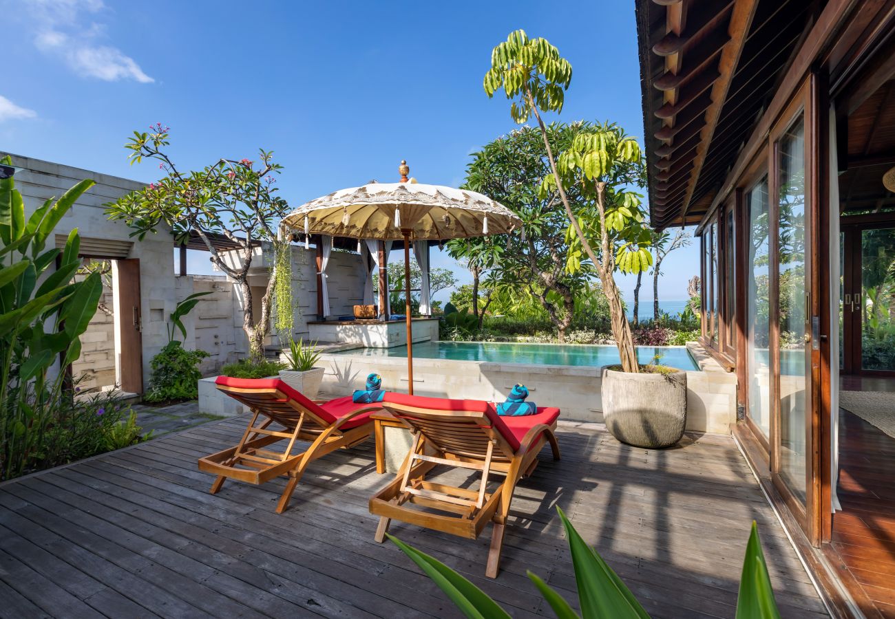 Villa in Seminyak - The chands two B- 2 bedroom frontline villa with stunning Bali sea views