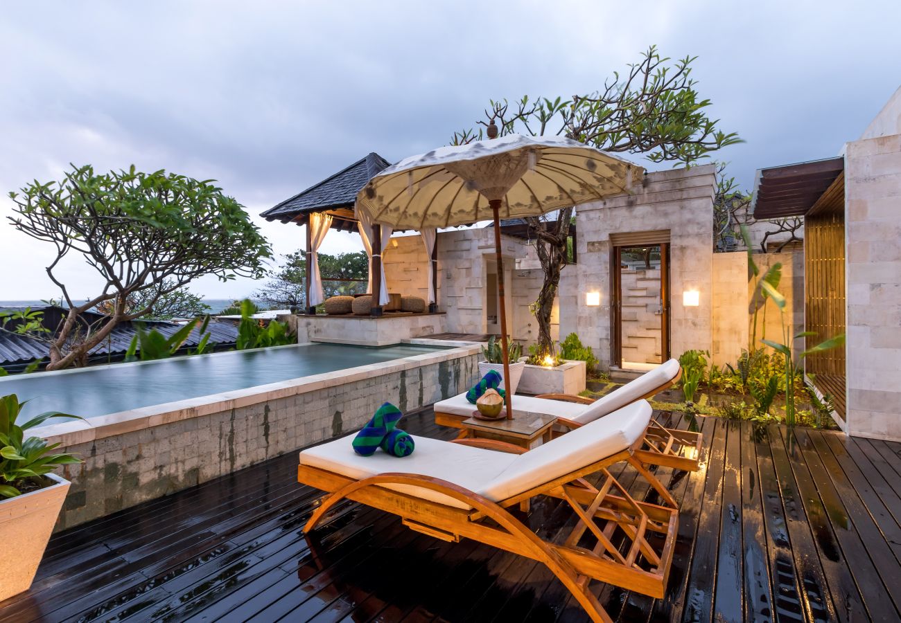 Villa in Seminyak - The chands two B- 2 bedroom frontline villa with stunning Bali sea views