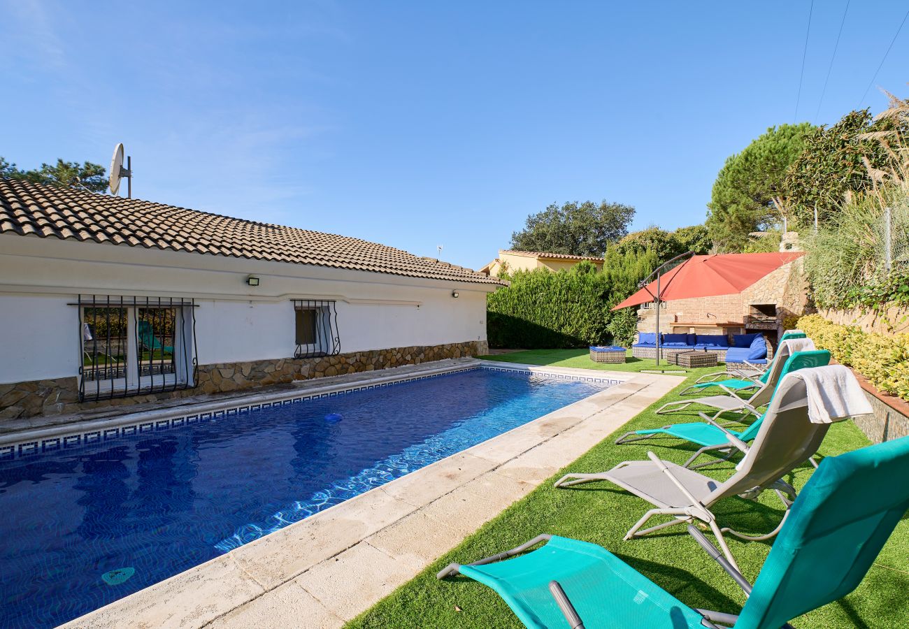 House in Lloret de Mar - 2TOR18 - Cozy house with private pool in a residential area.