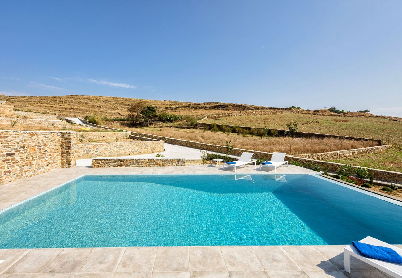 Villa in Paros - Beautiful house for 8 people near the beach of Golden Beach with beautiful sea views