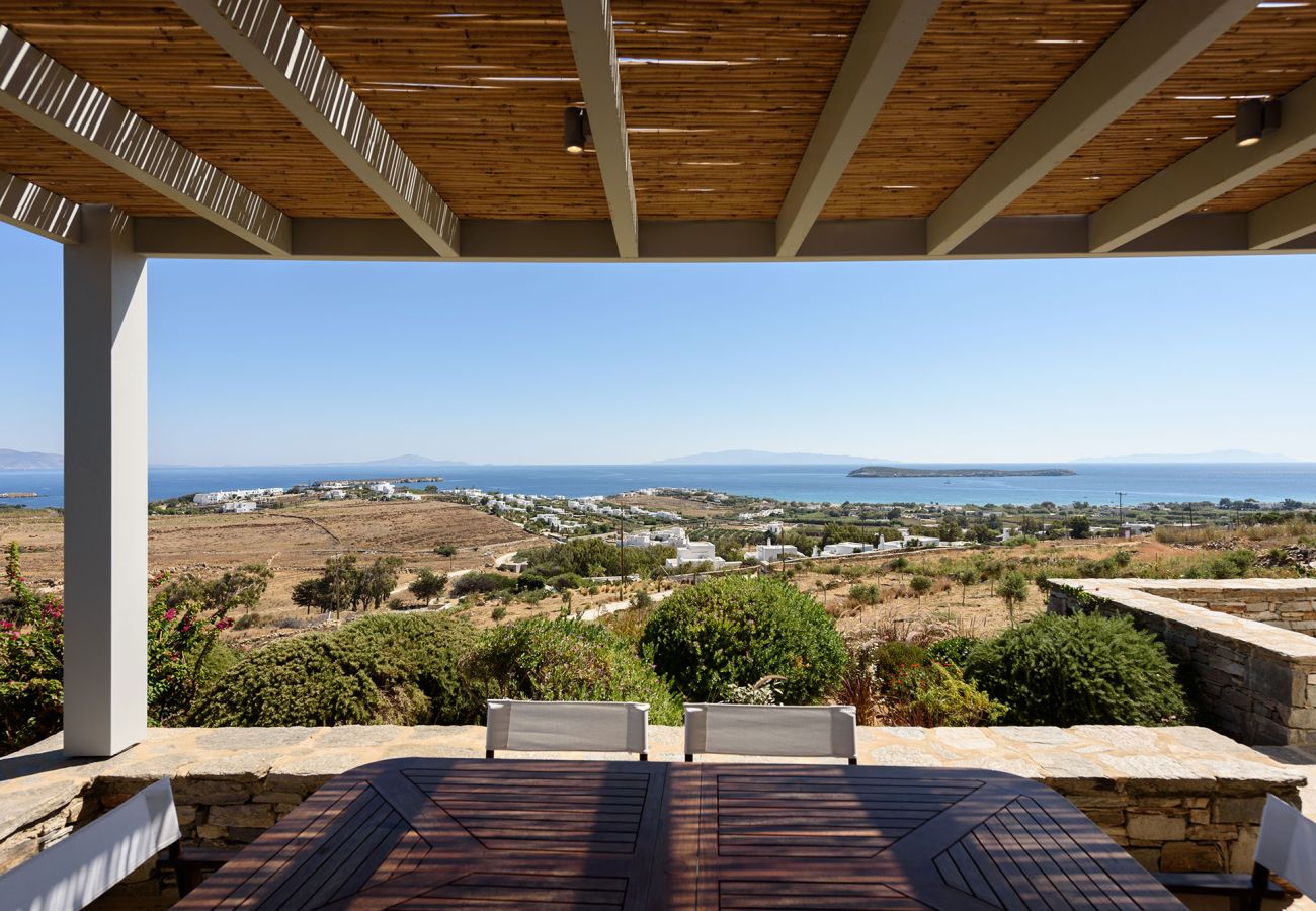 Villa in Paros -  Spectacular house for 14 people with beautiful sea views near Golden Beach