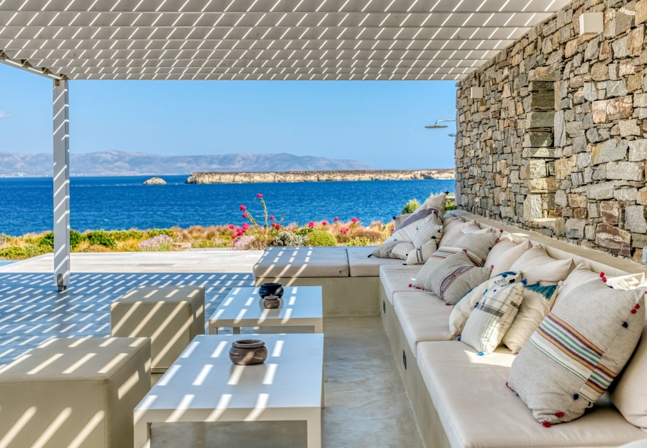 Villa in Paros - Spectacular house for 10 people with stunning sea views near Golden Beach