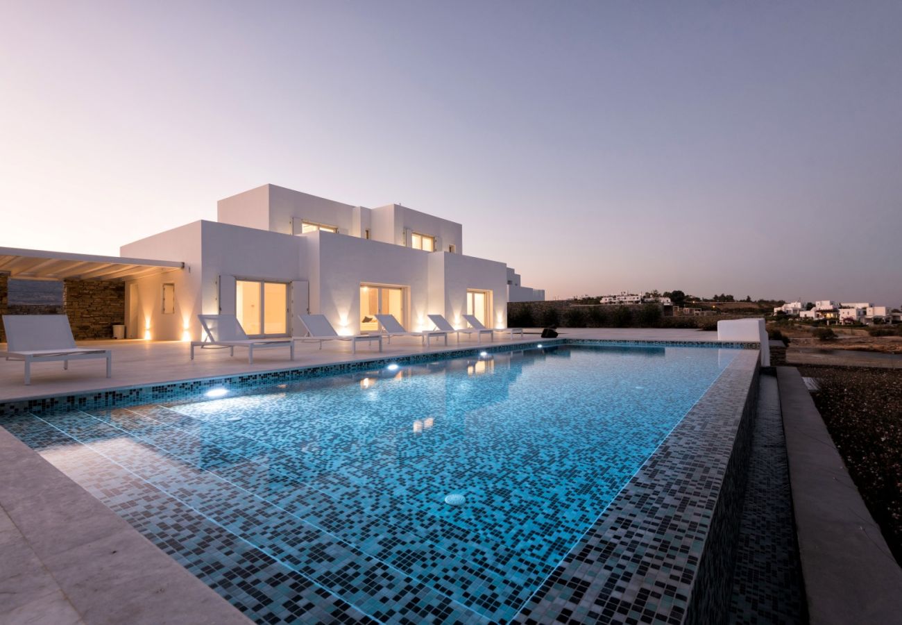 Villa in Paros - Spectacular house for 10 people with stunning sea views near Golden Beach