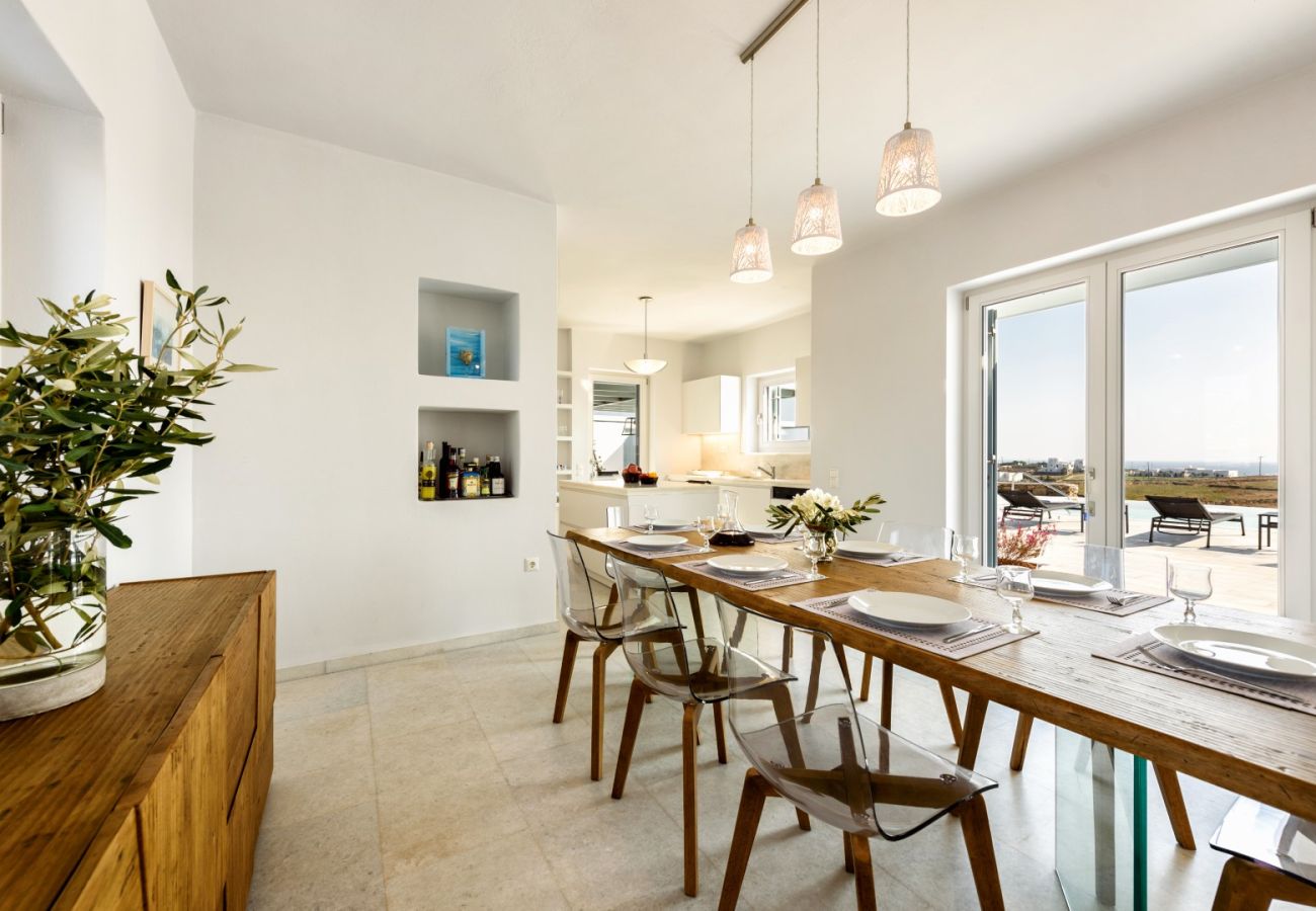 Villa in Paros -  Electra -Villa for 10 people with beautiful sea views in Paros