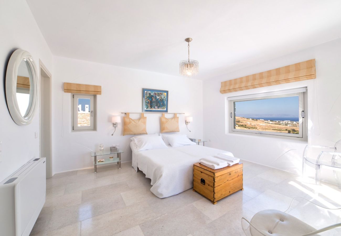 Villa in Paros - Eos - Villa for 10 people near the beach of Golden Beach (Greece)