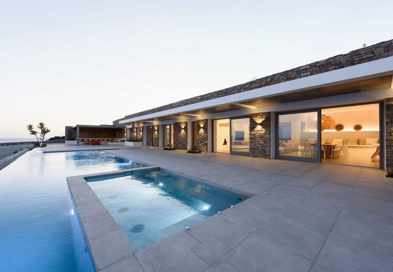 Villa in Paros - Lofos