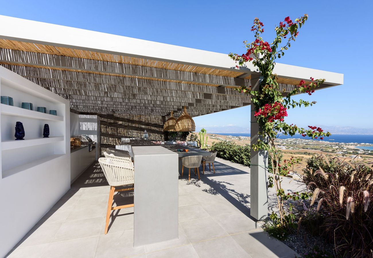 Villa in Paros - Lofos