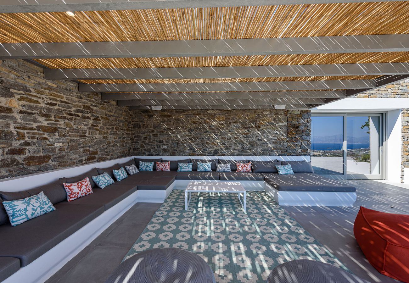 Villa in Paros - Lofos