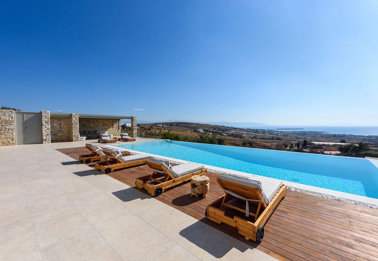 Villa in Paros - Lenora - Spectacular 4 bedroom house with beautiful sea views near Golden Beach (Greece)