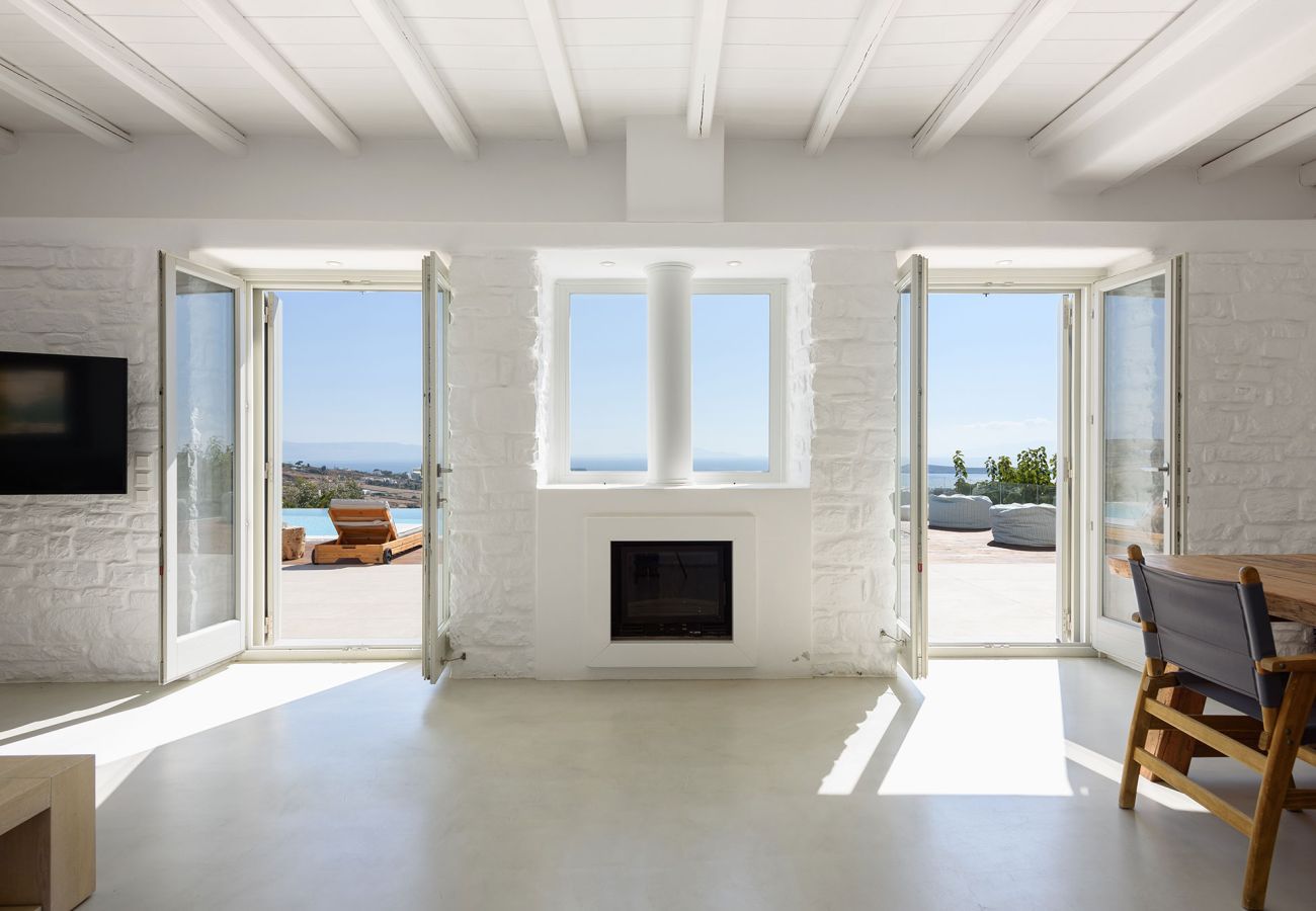 Villa in Paros - Lenora - Spectacular 4 bedroom house with beautiful sea views near Golden Beach (Greece)