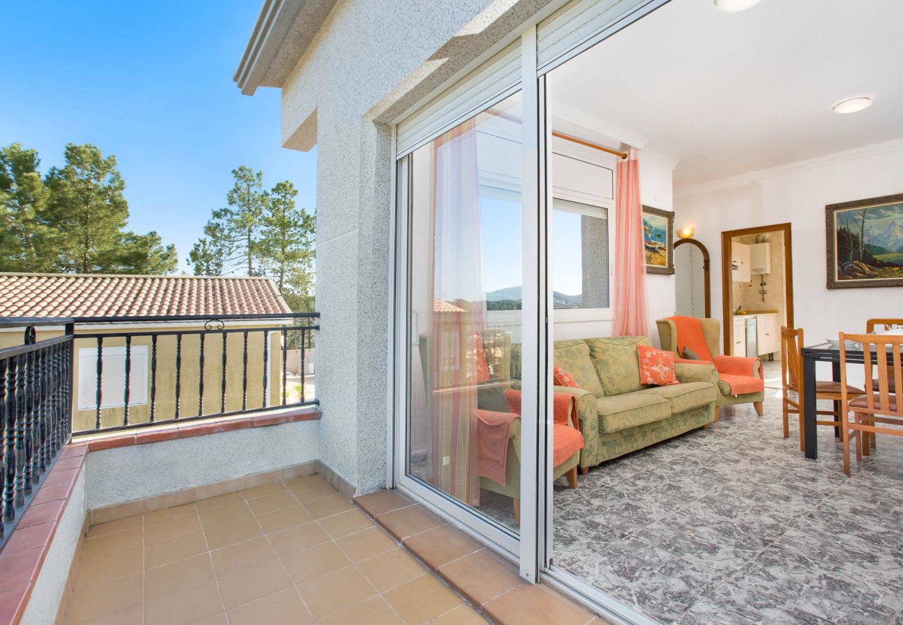 Villa à Lloret de Mar - 2AL01 -Maison simple avec piscine privée située dans un quartier résidentiel très calme