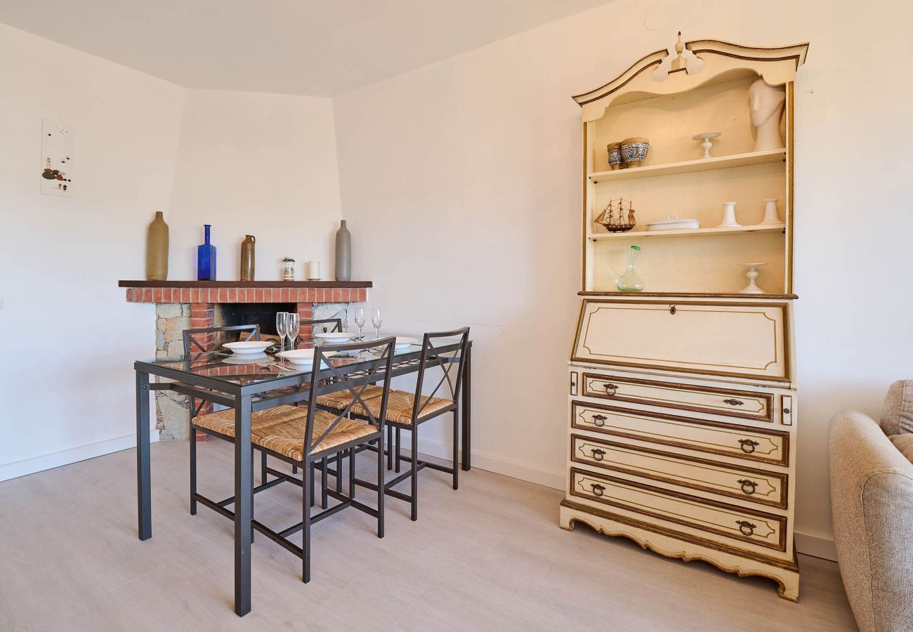 Appartement à Calella de Palafrugell - 1CB X3 - Appartement avec 2 chambres dans un quartier très calme avec jardin et piscine communautaires près de la plage de Calella de Palafrugell