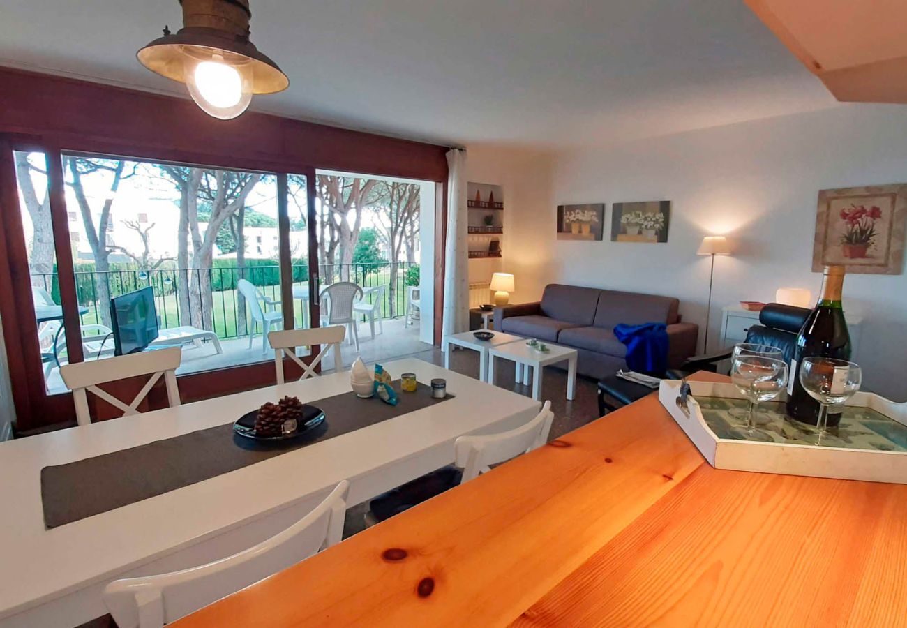 Appartement à Calella de Palafrugell - 1CV - Appartement confortable avec piscine commune à seulement 200m de la plage de Calella de Palafrugell