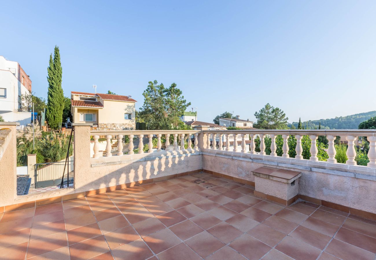 Villa à Lloret de Mar - 2DAM01 - Maison accueillante 4 chambres avec piscine privée située dans un quartier calme