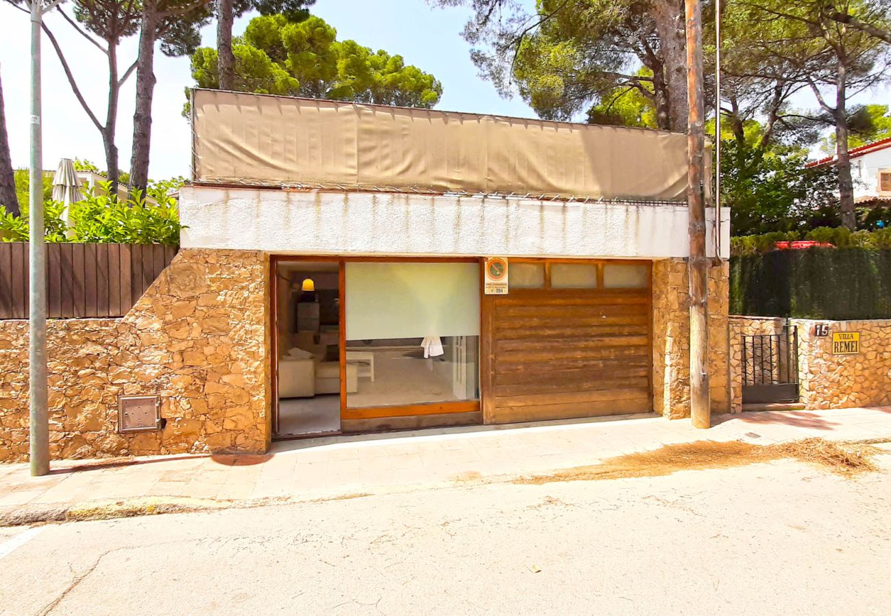 Appartement à Llafranc - 1GRE - Appartement au rez-de-chaussée entièrement rénové à quelques minutes à pied de la plage tranquille de Llafranc