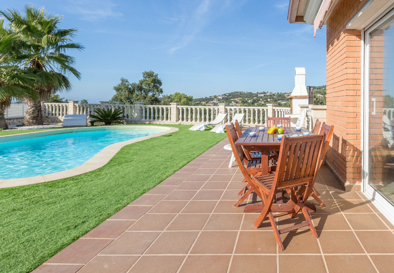 Villa à Lloret de Mar - 2MARIAN01 - Belle maison de 3 chambres avec piscine privée située dans un quartier résidentiel calme