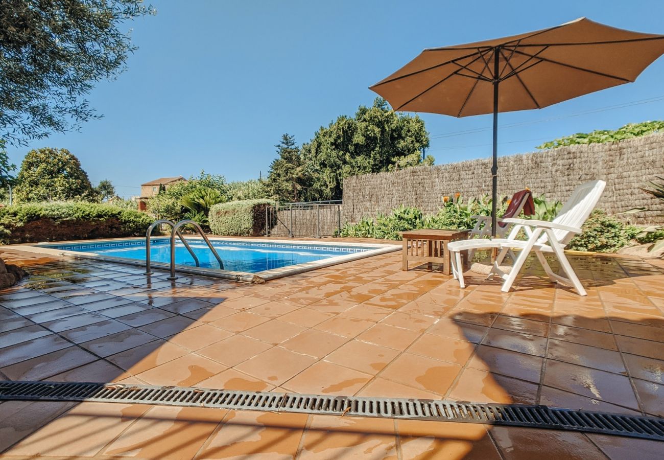 Villa à Blanes - 2FRA02 - Maison avec piscine privée dans une zone residentielle