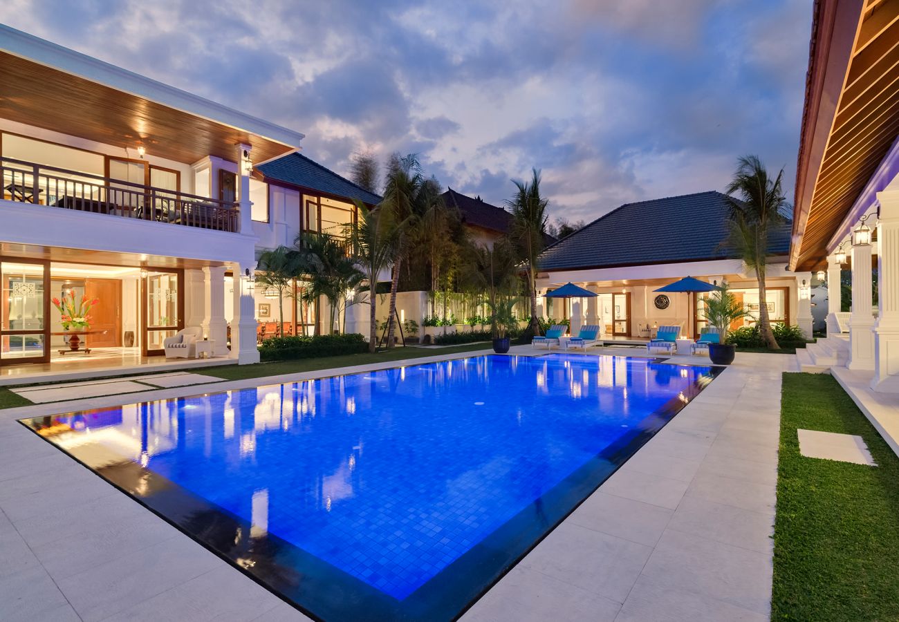 Villa à Seminyak - Windu Asri -  Maison de luxe à côté de la plage à Bali 