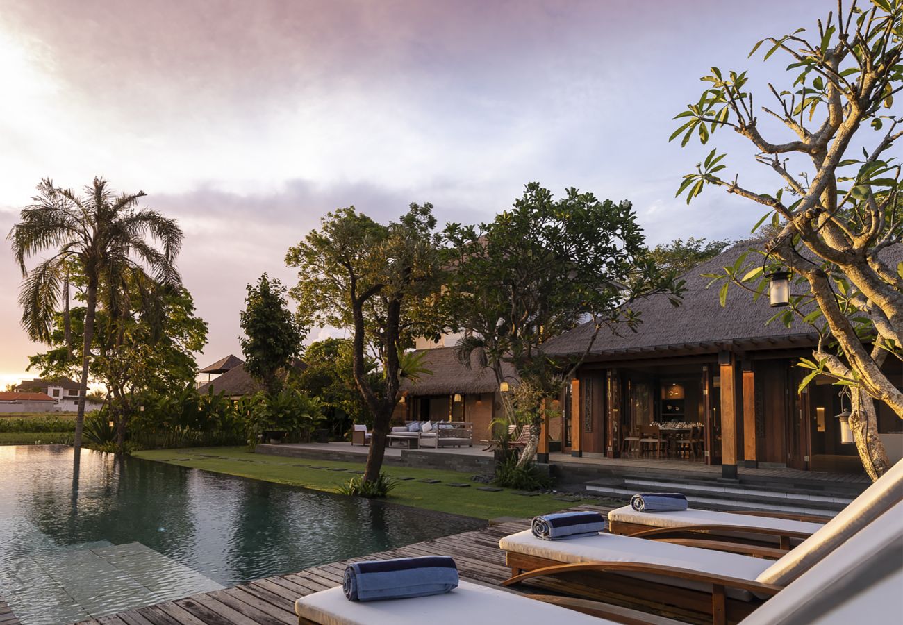 Villa à Mengwi -  Bangkuang - Villa avec piscine près de la plage à Bali