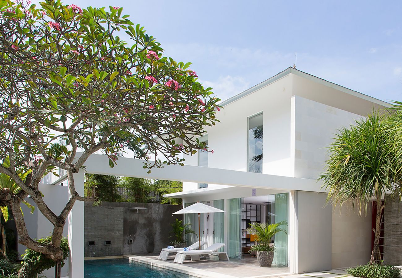 Villa à Canggu - Canggu Nord - Maison spectaculaire avec piscine près de la plage à Bali