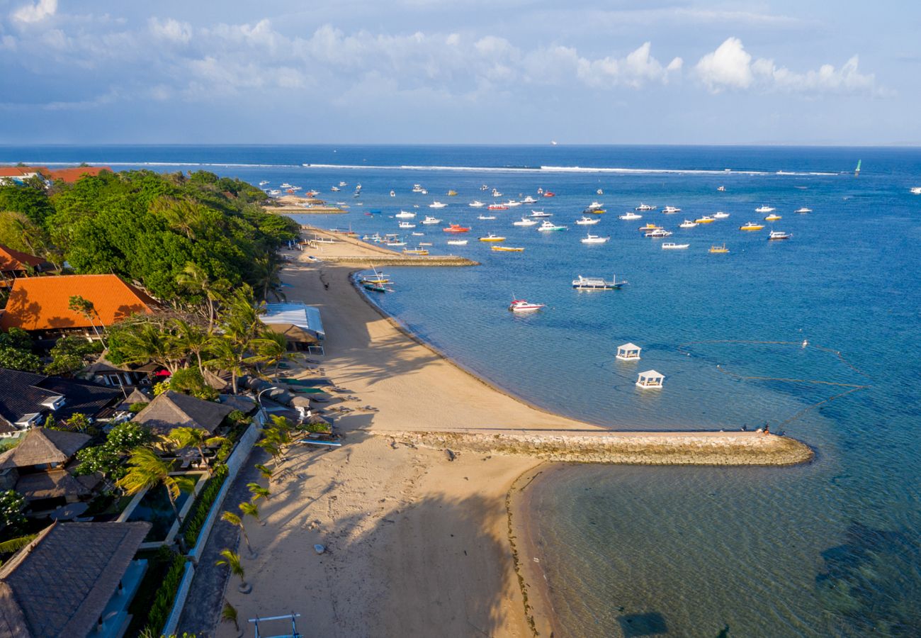 Villa à Sanur - Cemara - Maison avec piscine et vue spectaculaire sur la mer à Bali