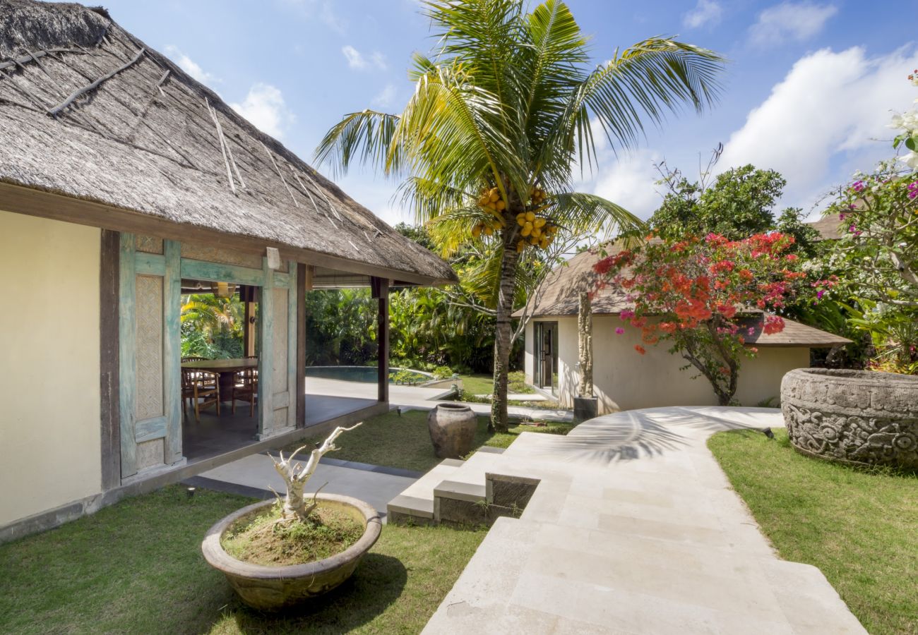 Villa à Uluwatu - Akilea Estate - spectaculaire maison de 14 chambres avec piscine a Bali